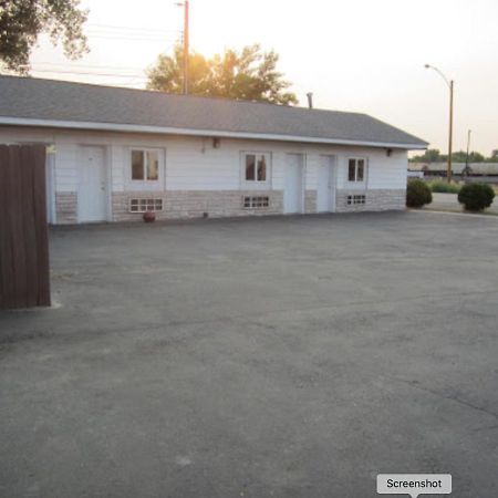 Montana Inn Near Little Big Horn Battlefield-Pompey Piller-Colstrip Forsyth Экстерьер фото